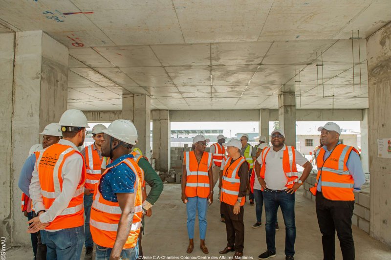 Visite du Comité d'Administration au Centre des Affaires Maritimes à Cotonou